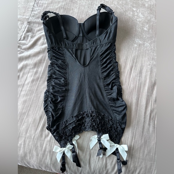 Victoria’s Secret Sexy Little Thing - Picture 3 of 5